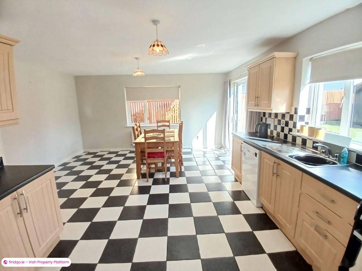 Semi-detached house for Sale in Killorglin, Kerry