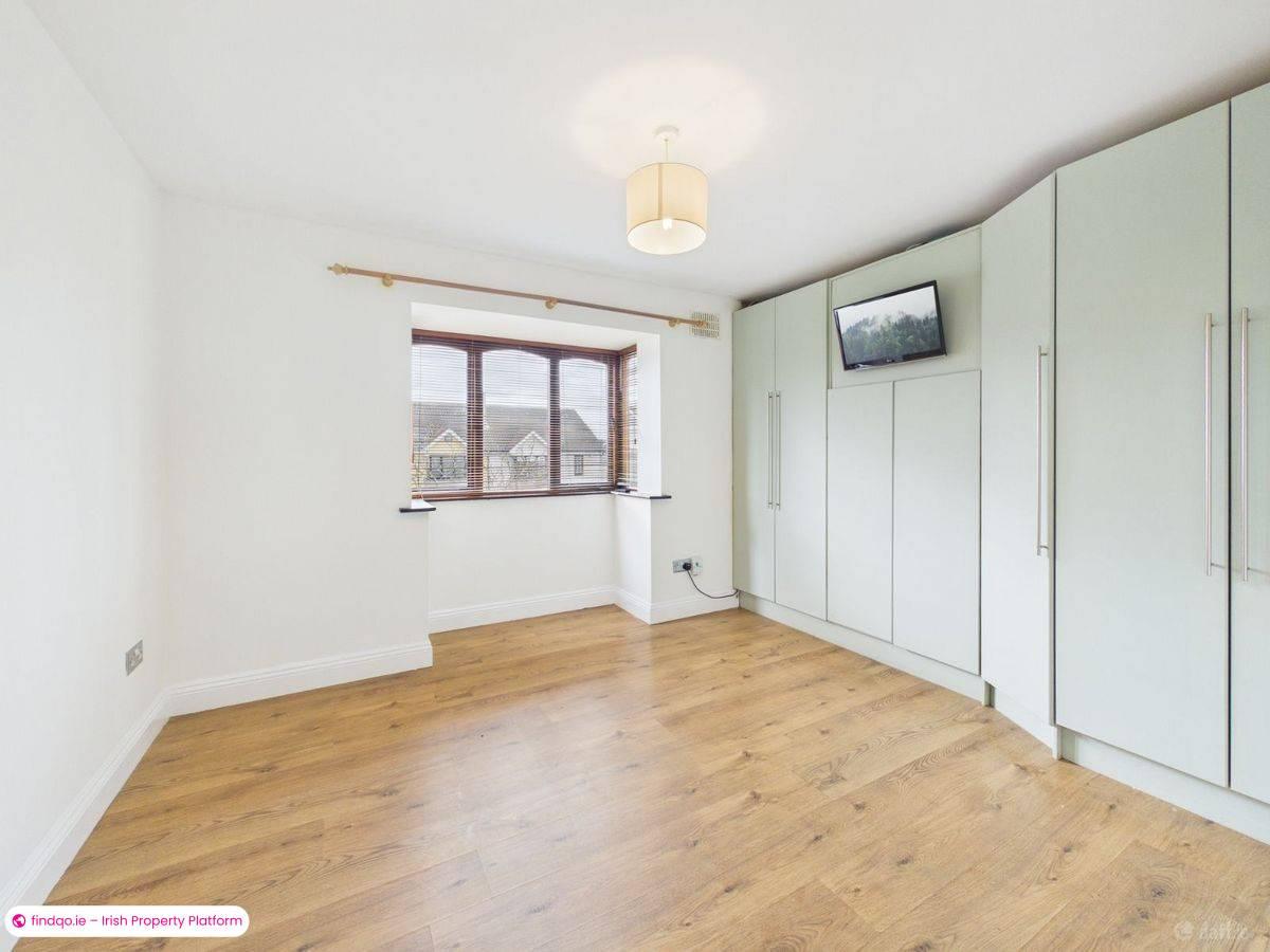 Semi-detached house for Sale in Newtown, Waterford