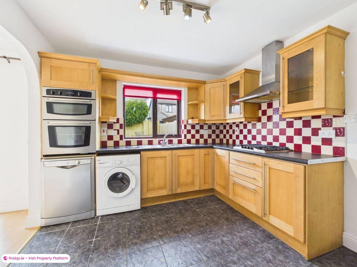 Semi-detached house for Sale in Newtown, Waterford