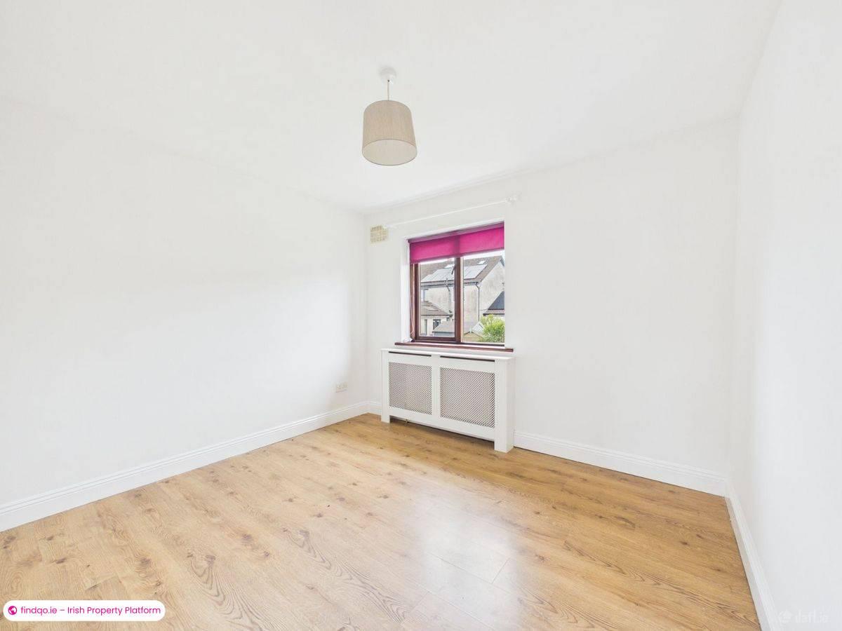 Semi-detached house for Sale in Newtown, Waterford