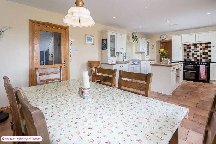 Detached house for Sale in Midleton, Cork