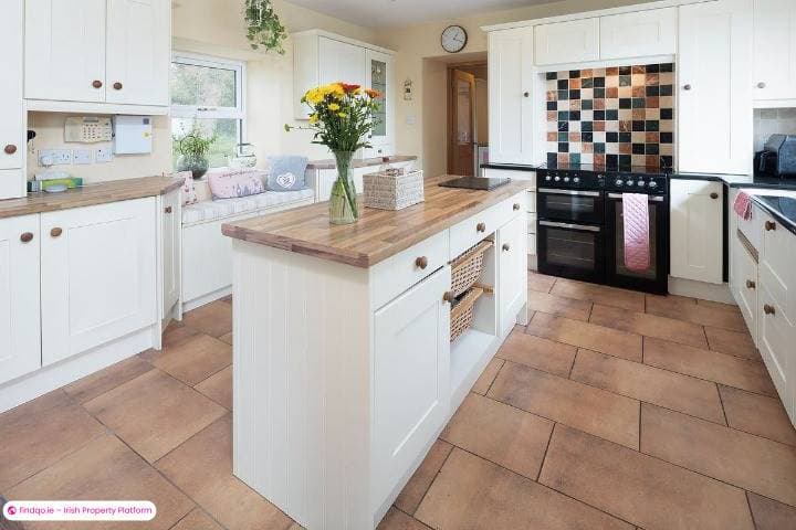 Detached house for Sale in Midleton, Cork