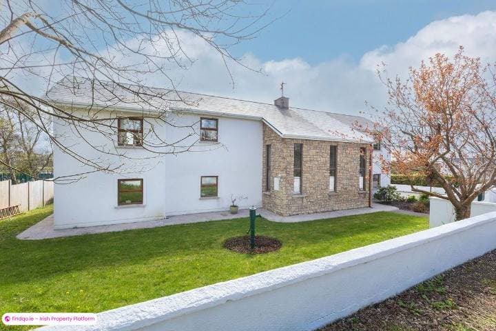 Detached house for Sale in Midleton, Cork