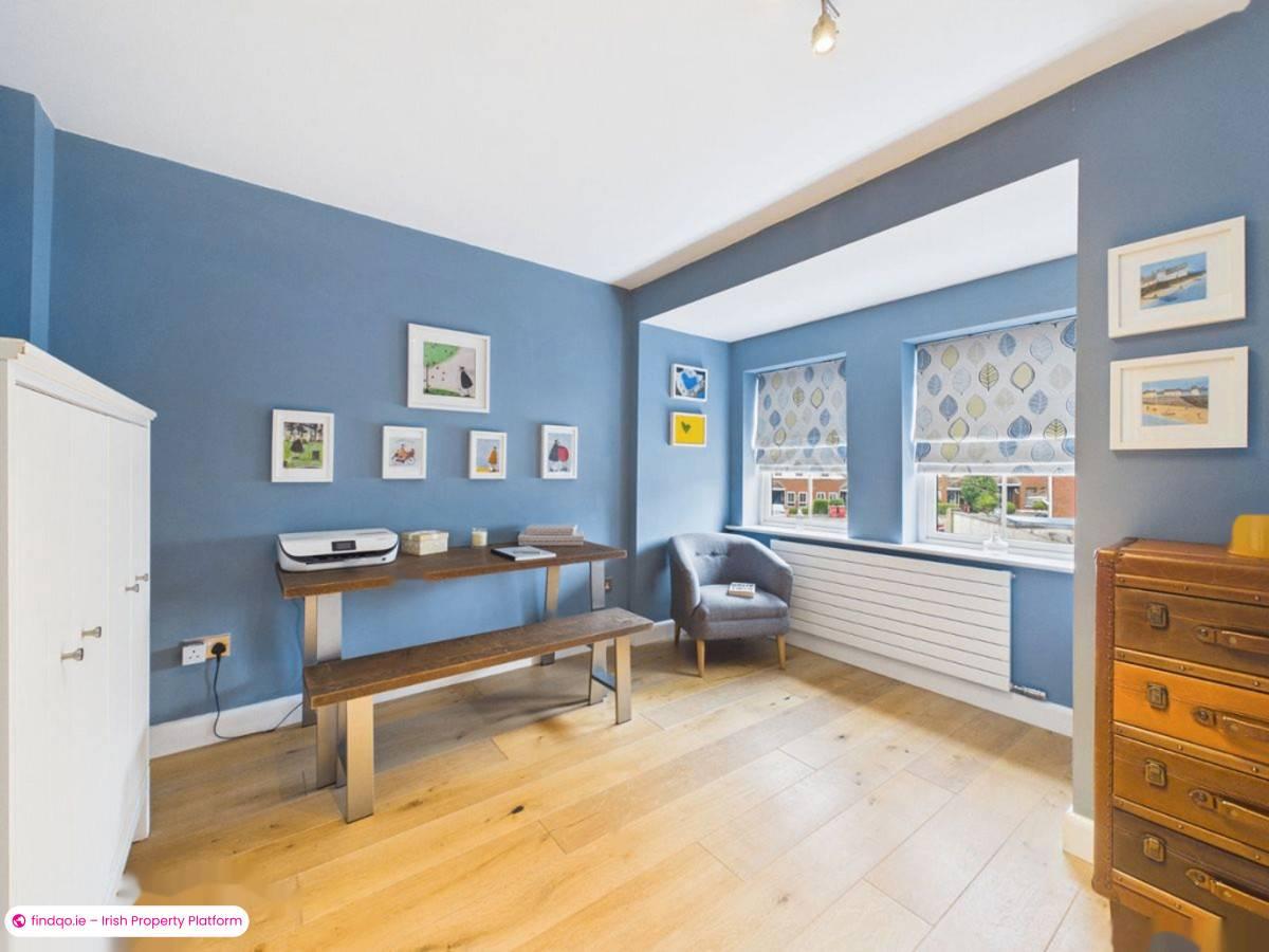 End of terrace house for Sale in Lucan, Dublin (County)