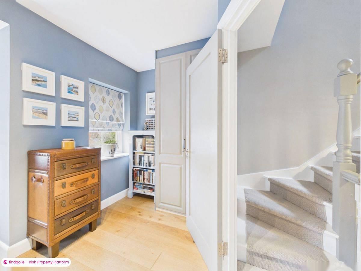 End of terrace house for Sale in Lucan, Dublin (County)