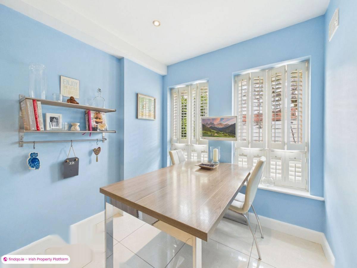 End of terrace house for Sale in Lucan, Dublin (County)