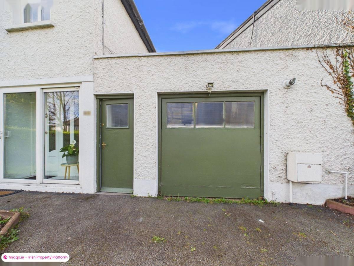 Semi-detached house for Sale in Crumlin, Dublin 12