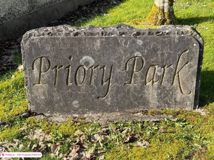 Semi-detached house for Sale in Ballaghaderreen, Roscommon