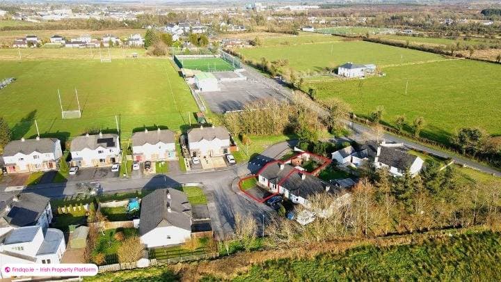 Semi-detached house for Sale in Ballaghaderreen, Roscommon