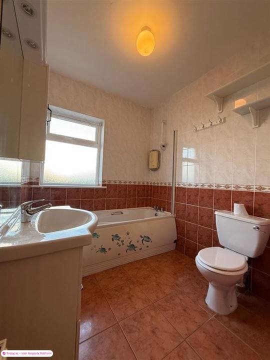 Semi-detached house for Sale in Ballaghaderreen, Roscommon