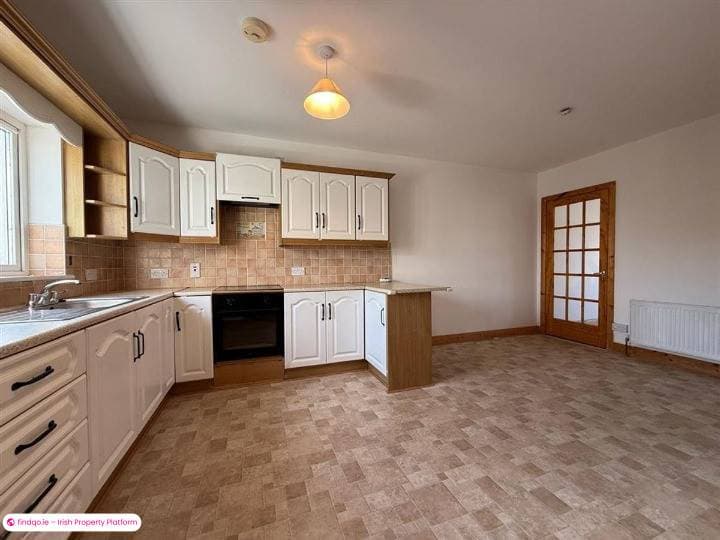 Semi-detached house for Sale in Ballaghaderreen, Roscommon