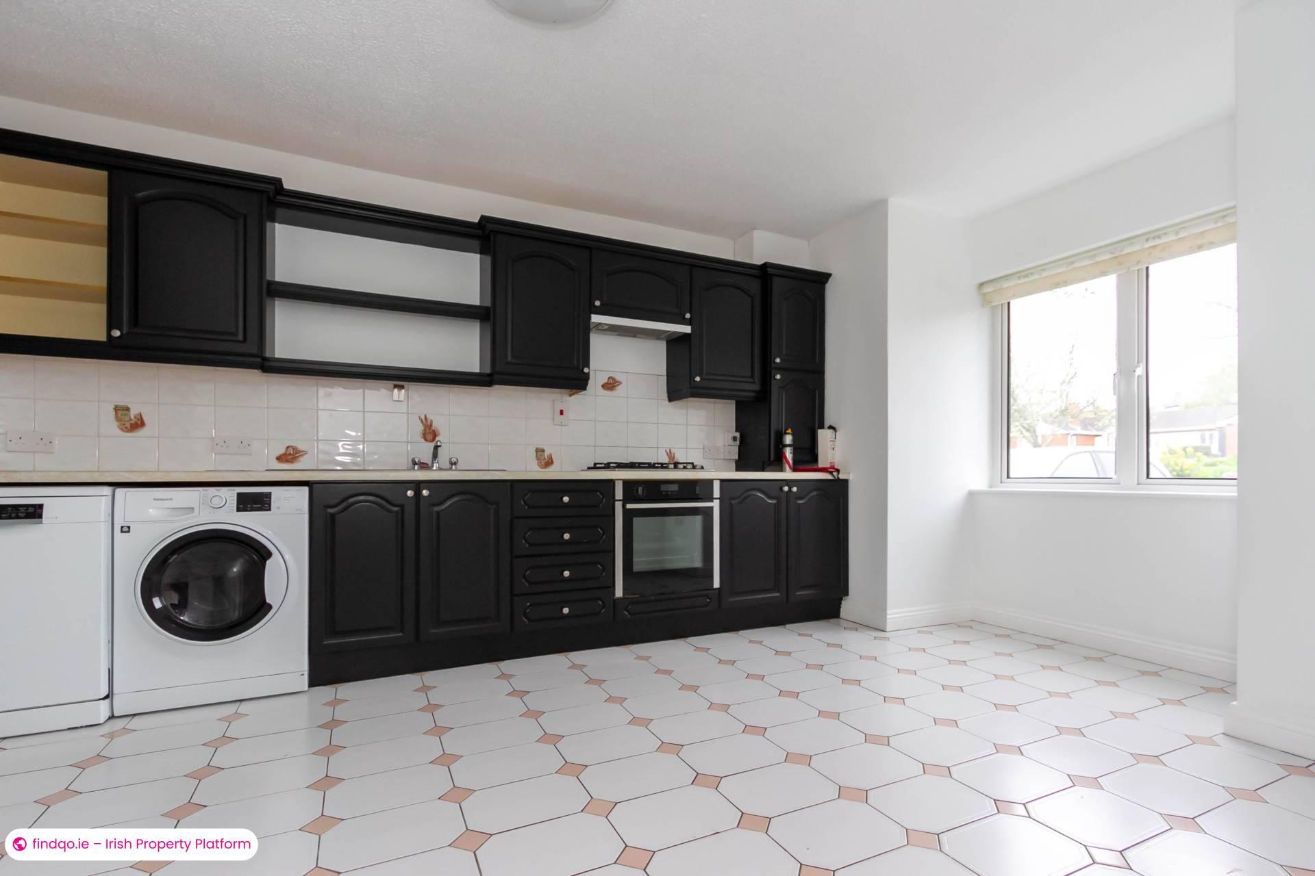 3 Bedroom Semi-detached house for Rent in Dalkey, Dublin (County)