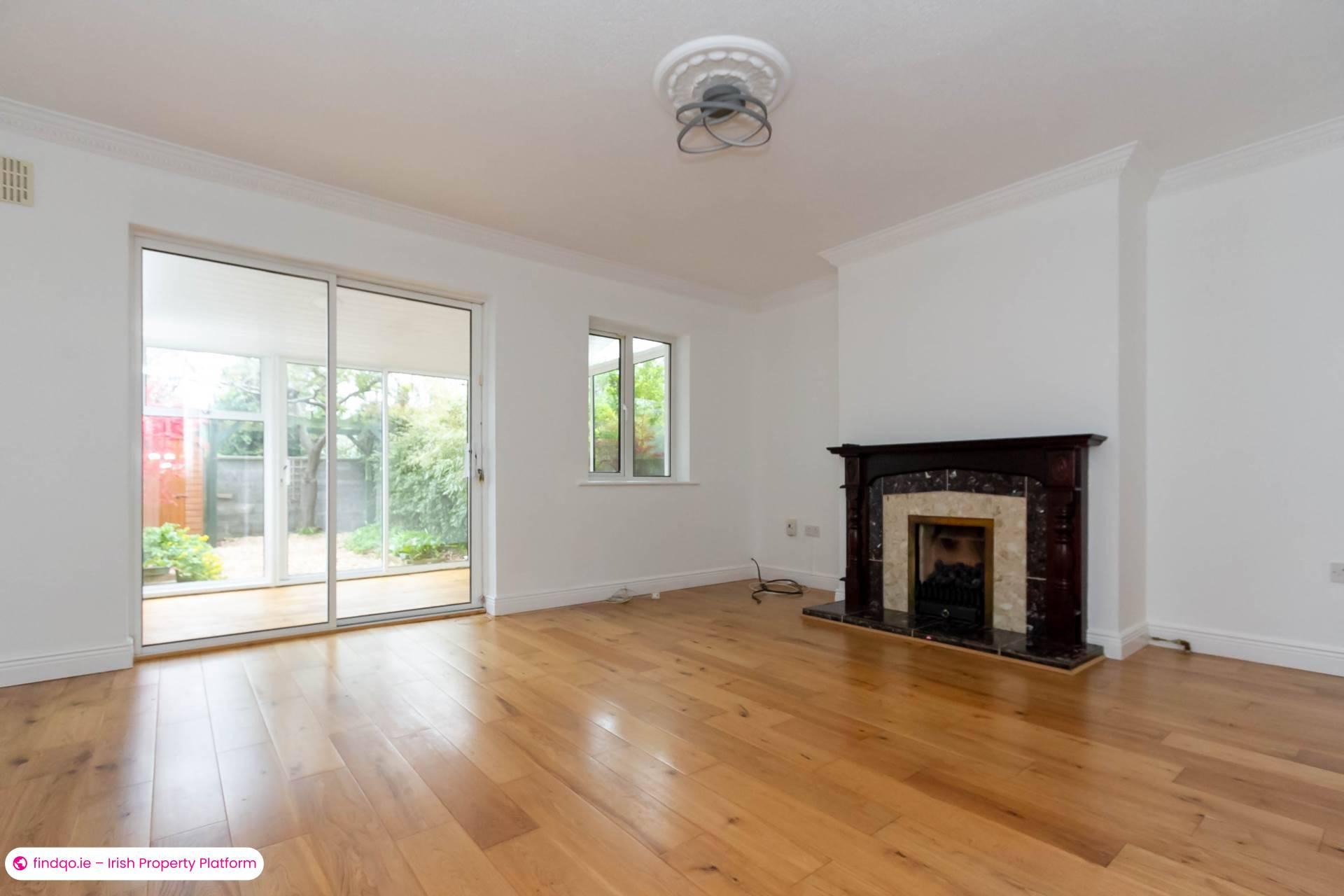 3 Bedroom Semi-detached house for Rent in Dalkey, Dublin (County)