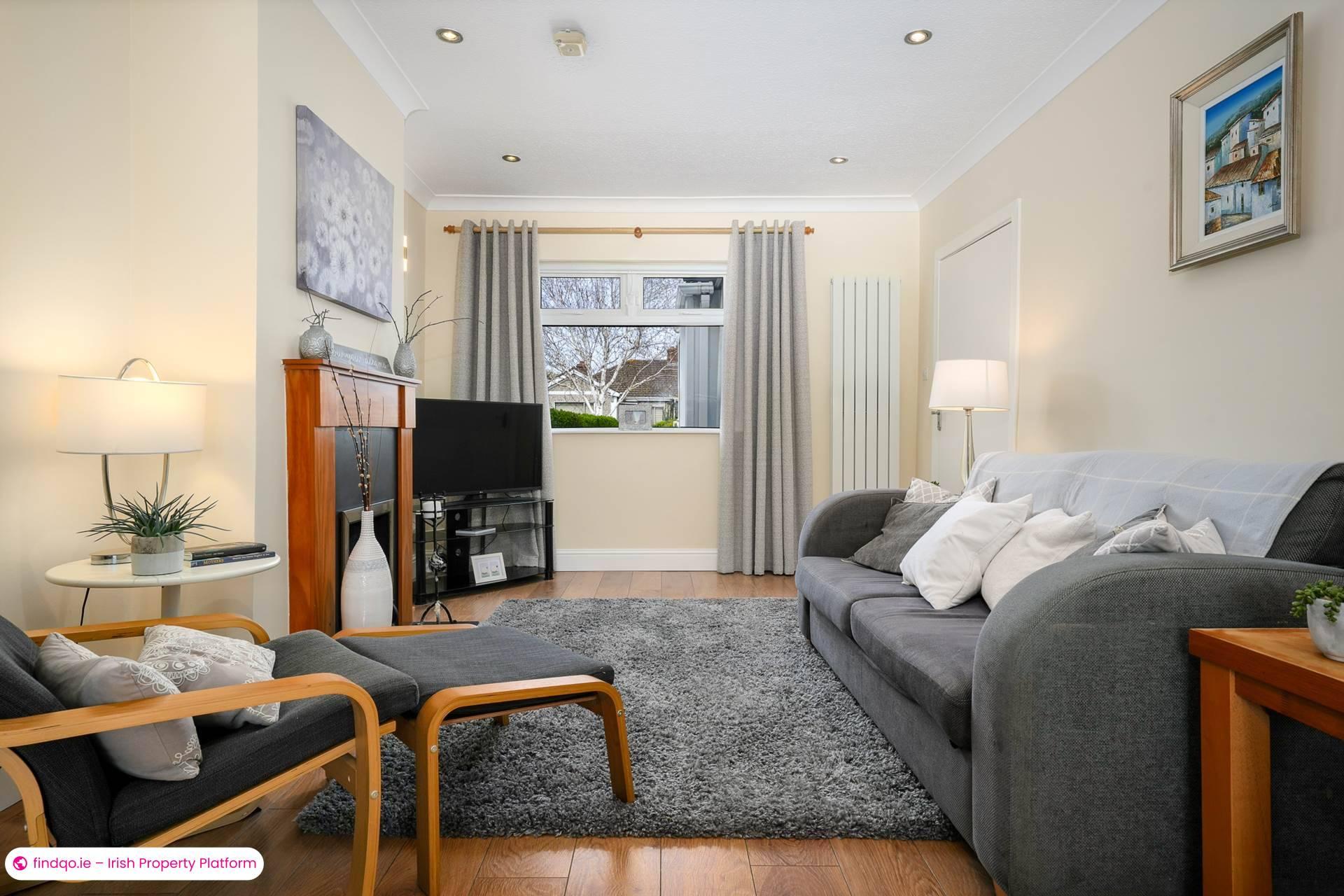 Semi-detached house for Sale in Dublin 12