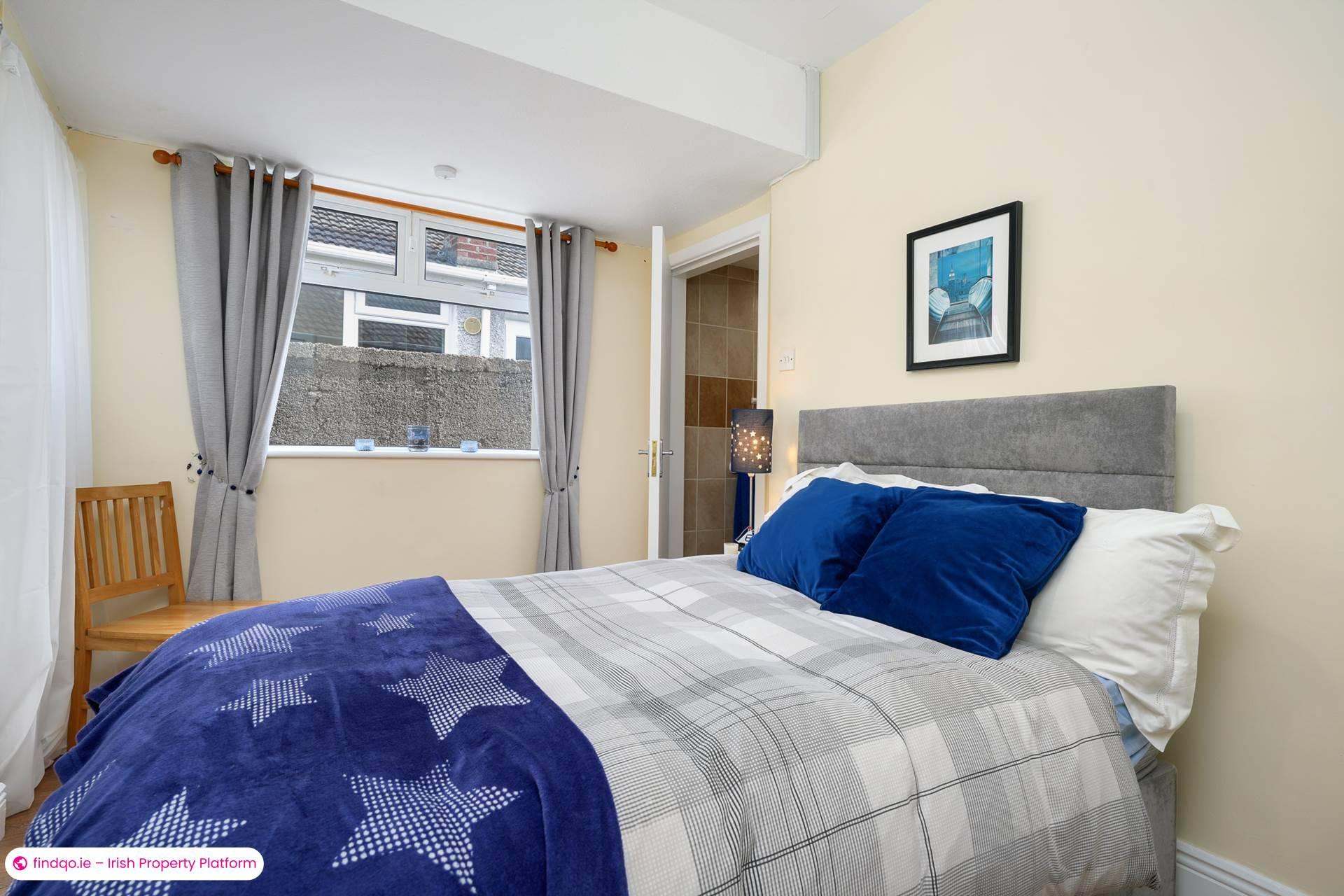 Semi-detached house for Sale in Dublin 12