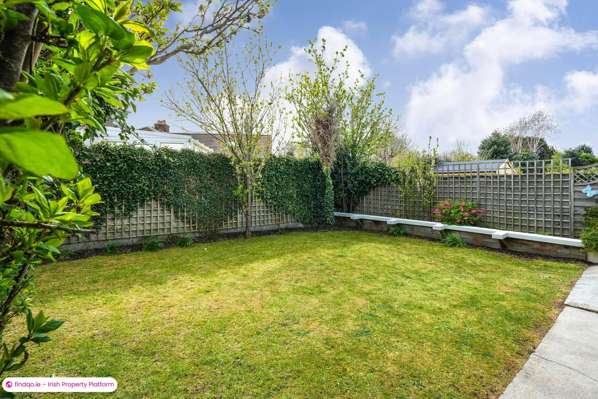 Semi-detached house for Sale in Dublin 12