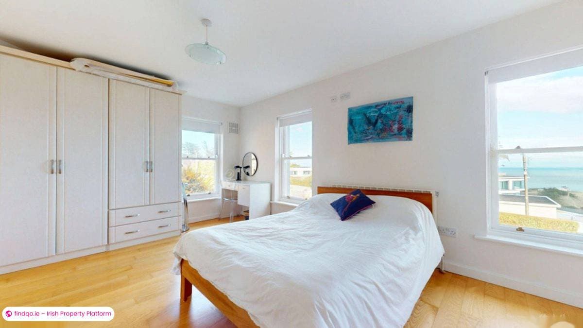 Detached house for Sale in Howth, Dublin 13