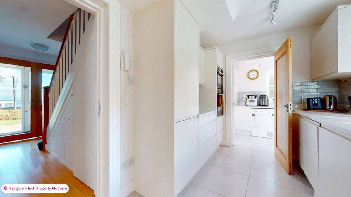 Detached house for Sale in Howth, Dublin 13