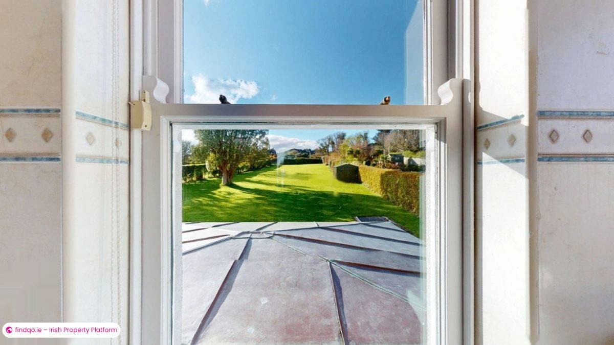 Detached house for Sale in Howth, Dublin 13