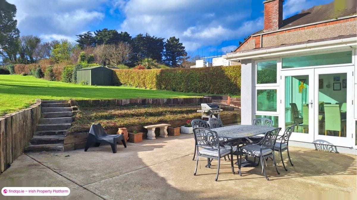 Detached house for Sale in Howth, Dublin 13