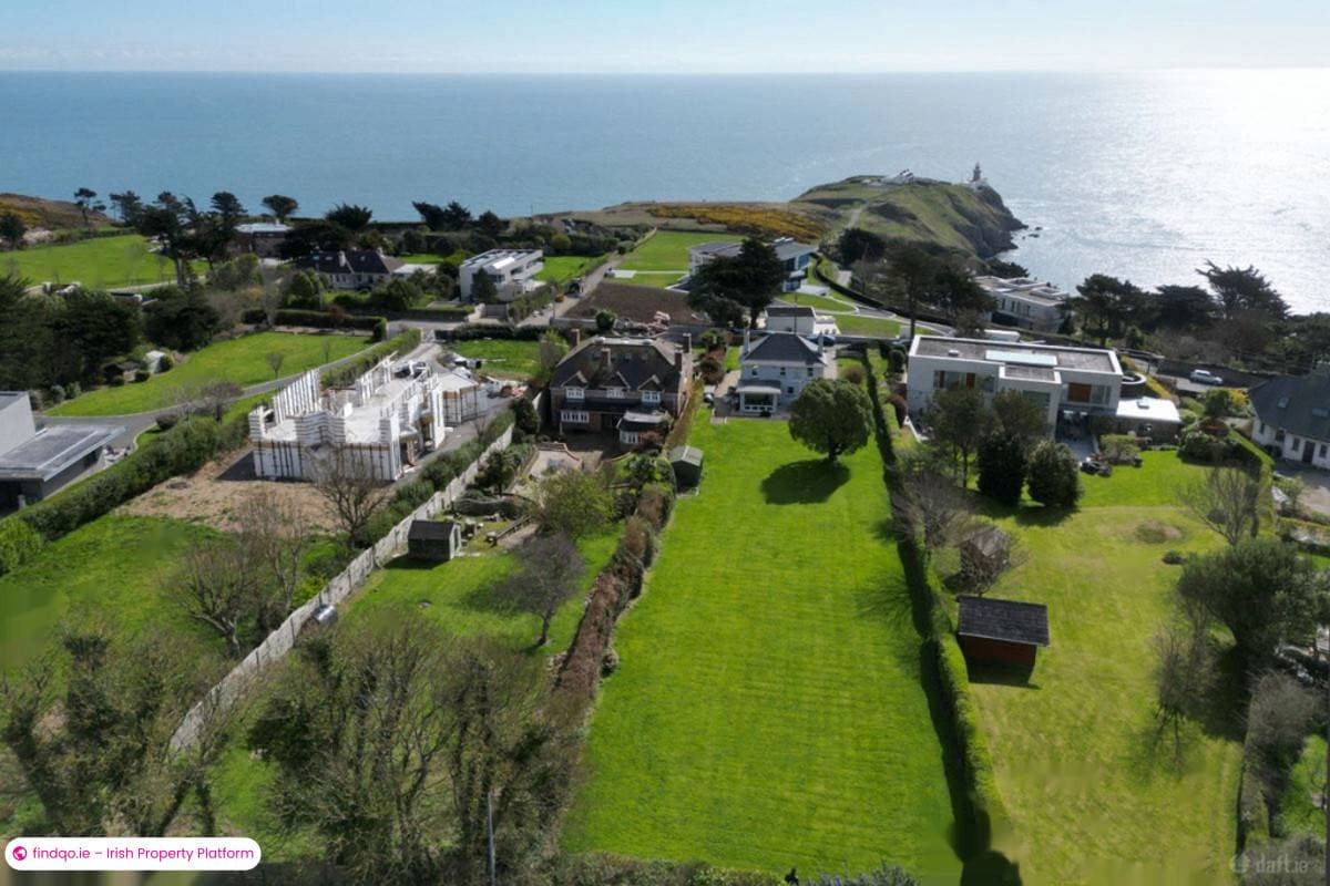 Detached house for Sale in Howth, Dublin 13