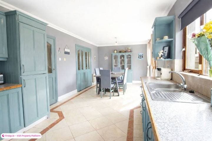 Detached house for Sale in Carnew, Wicklow