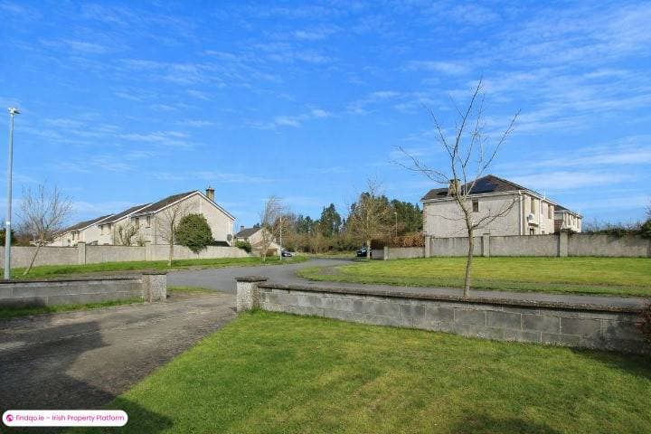 Detached house for Sale in Carnew, Wicklow