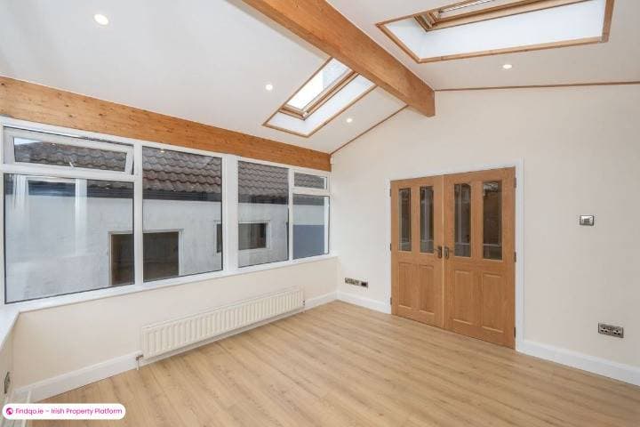 Semi-detached house for Sale in Douglas, Cork