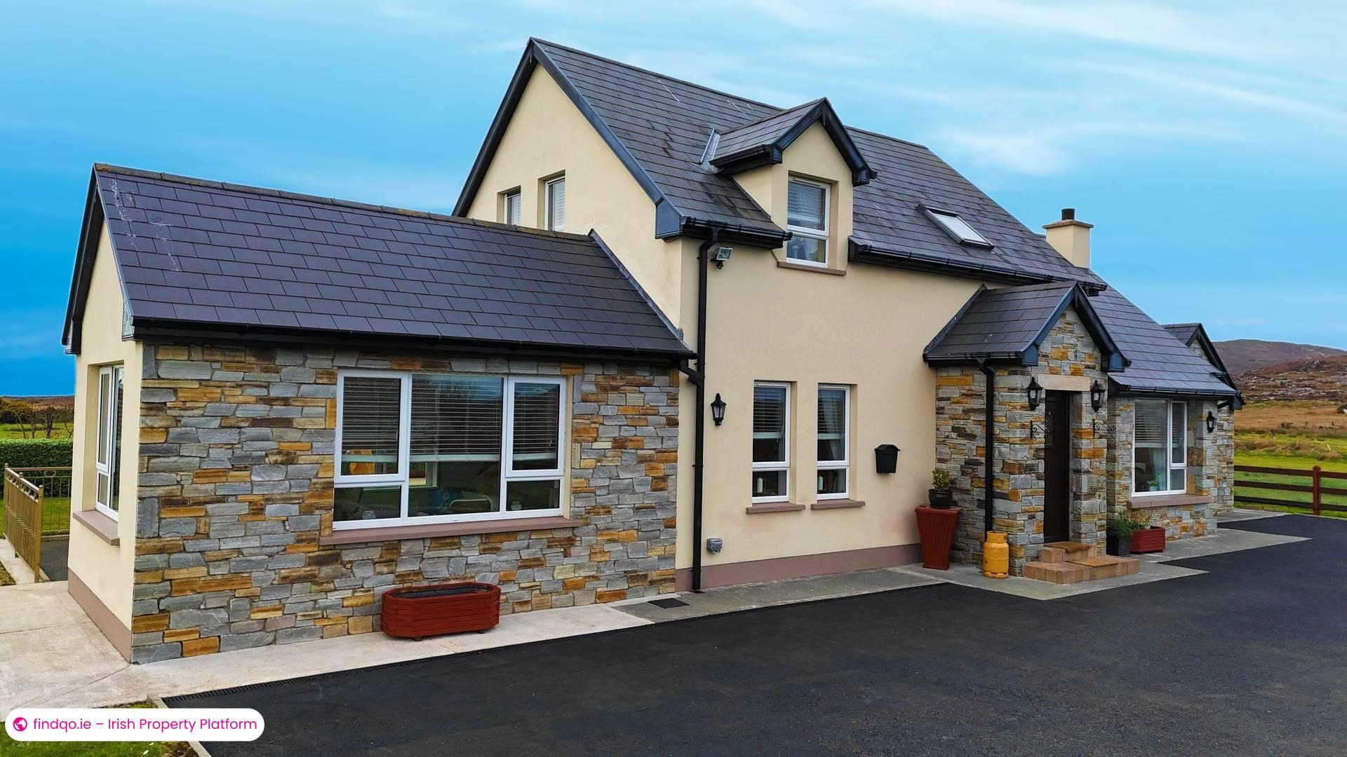 Detached house for Sale in Dungloe, Donegal