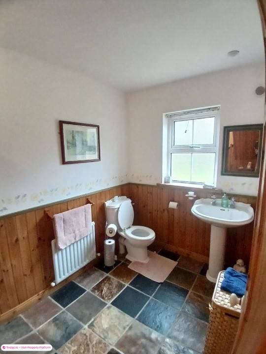 Semi-detached house for Sale in Glenbeigh, Kerry