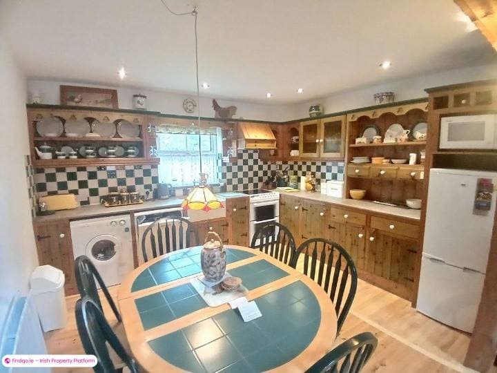 Semi-detached house for Sale in Glenbeigh, Kerry