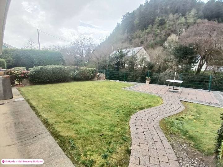 Semi-detached house for Sale in Glenbeigh, Kerry