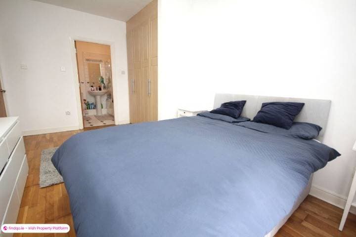 2 Bedroom Apartment for Rent in Ballinteer, Dublin 16