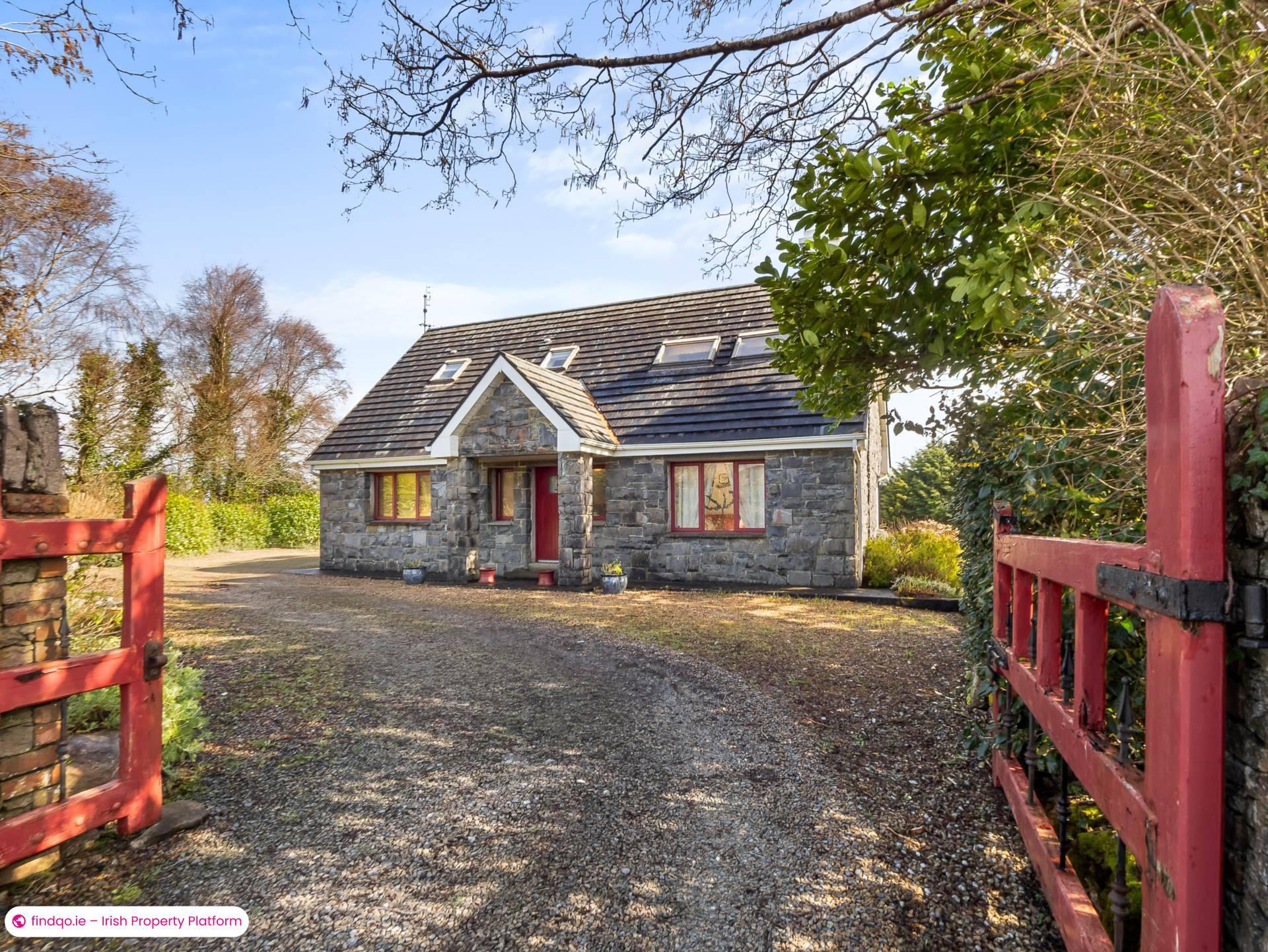House for Sale in Maghera Beg, Oughterard, Co. Galway H91 N2YP