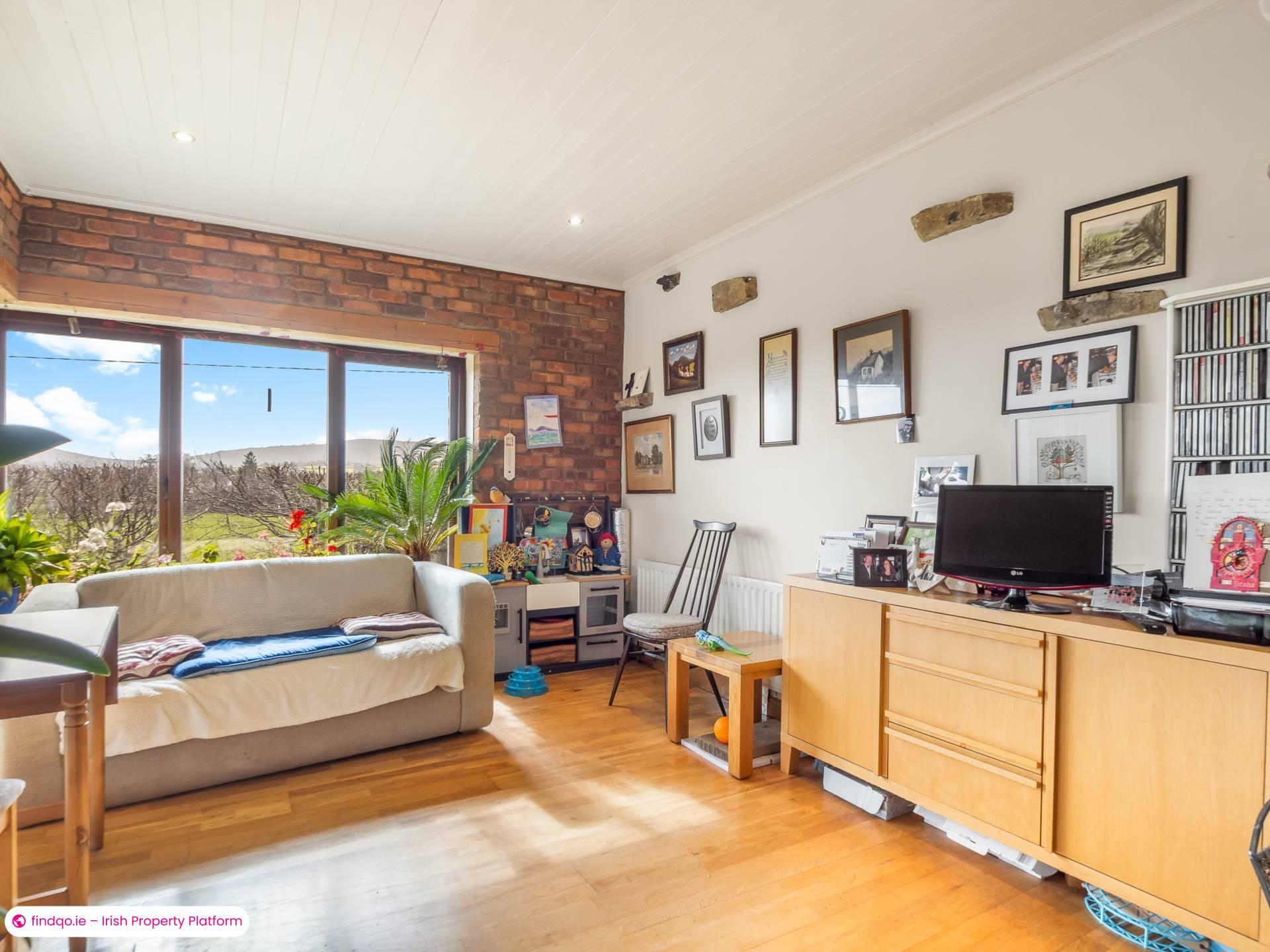 House for Sale in Maghera Beg, Oughterard, Co. Galway H91 N2YP