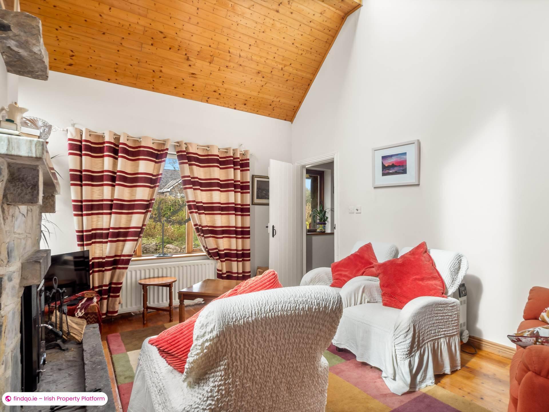 House for Sale in Maghera Beg, Oughterard, Co. Galway H91 N2YP