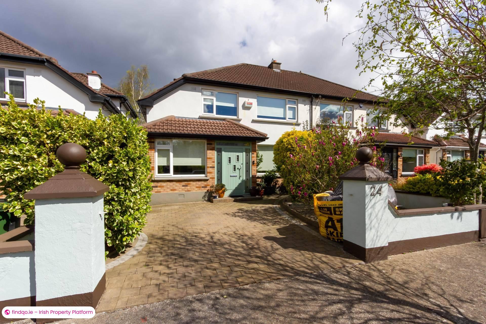 4 Bedroom Semi-detached house for Rent in Stillorgan, Dublin (County)