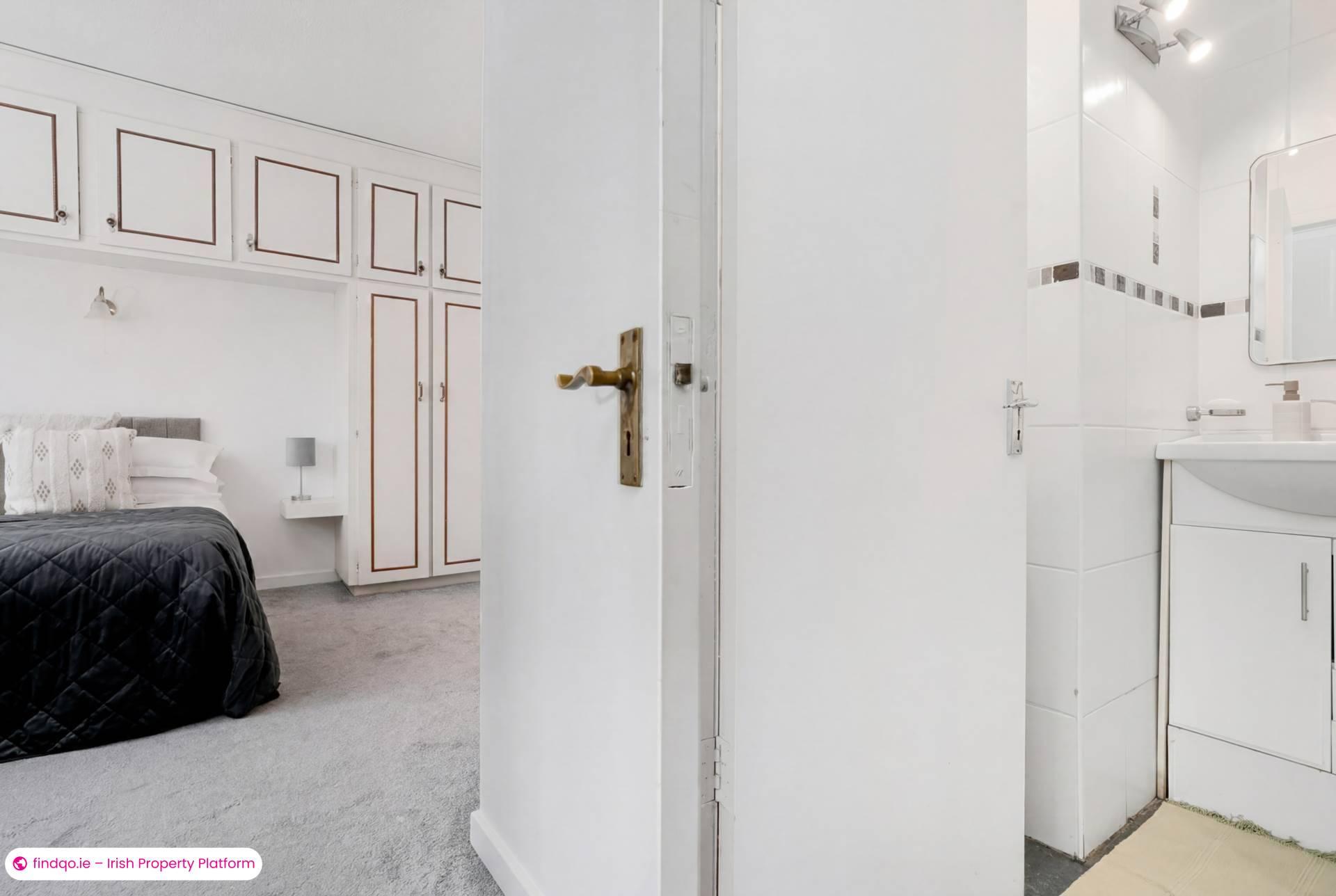 Apartment for Sale in Dublin 4