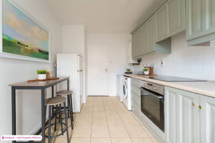 Semi-detached house for Sale in Ballinteer, Dublin 16