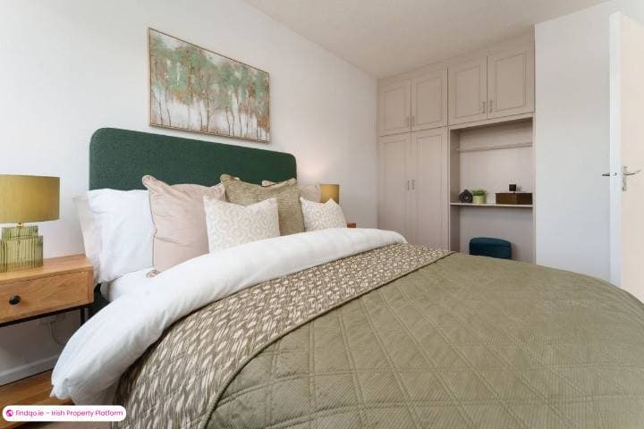 Semi-detached house for Sale in Ballinteer, Dublin 16