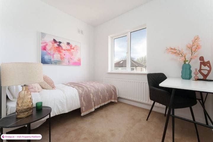 Semi-detached house for Sale in Ballinteer, Dublin 16