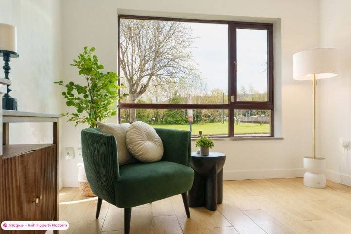 Semi-detached house for Sale in Ballinteer, Dublin 16