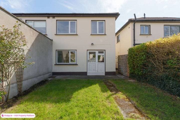 Semi-detached house for Sale in Ballinteer, Dublin 16