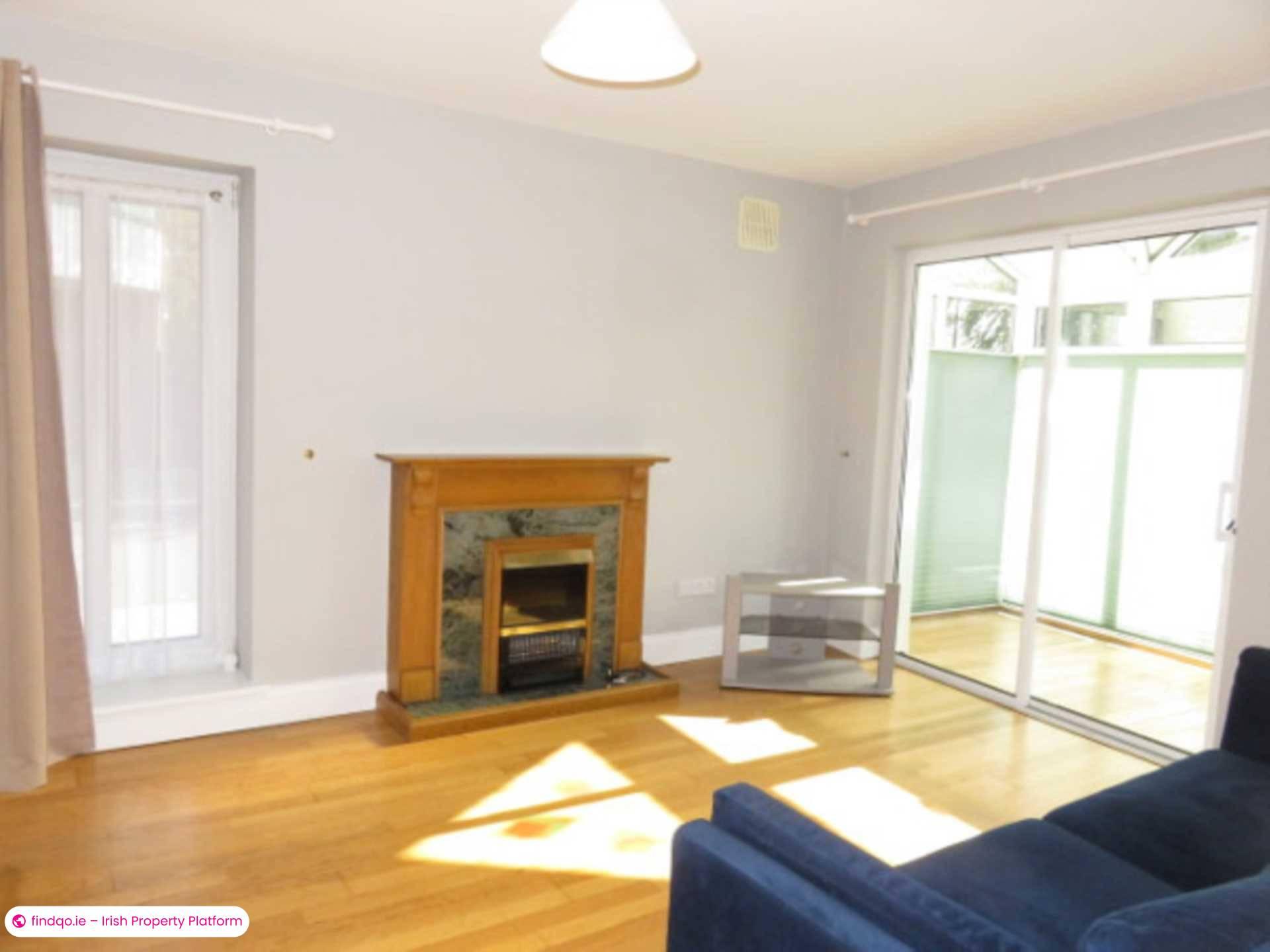 2 Bedroom Apartment for Rent in 2 Crescent Green, The Crescent, Galway