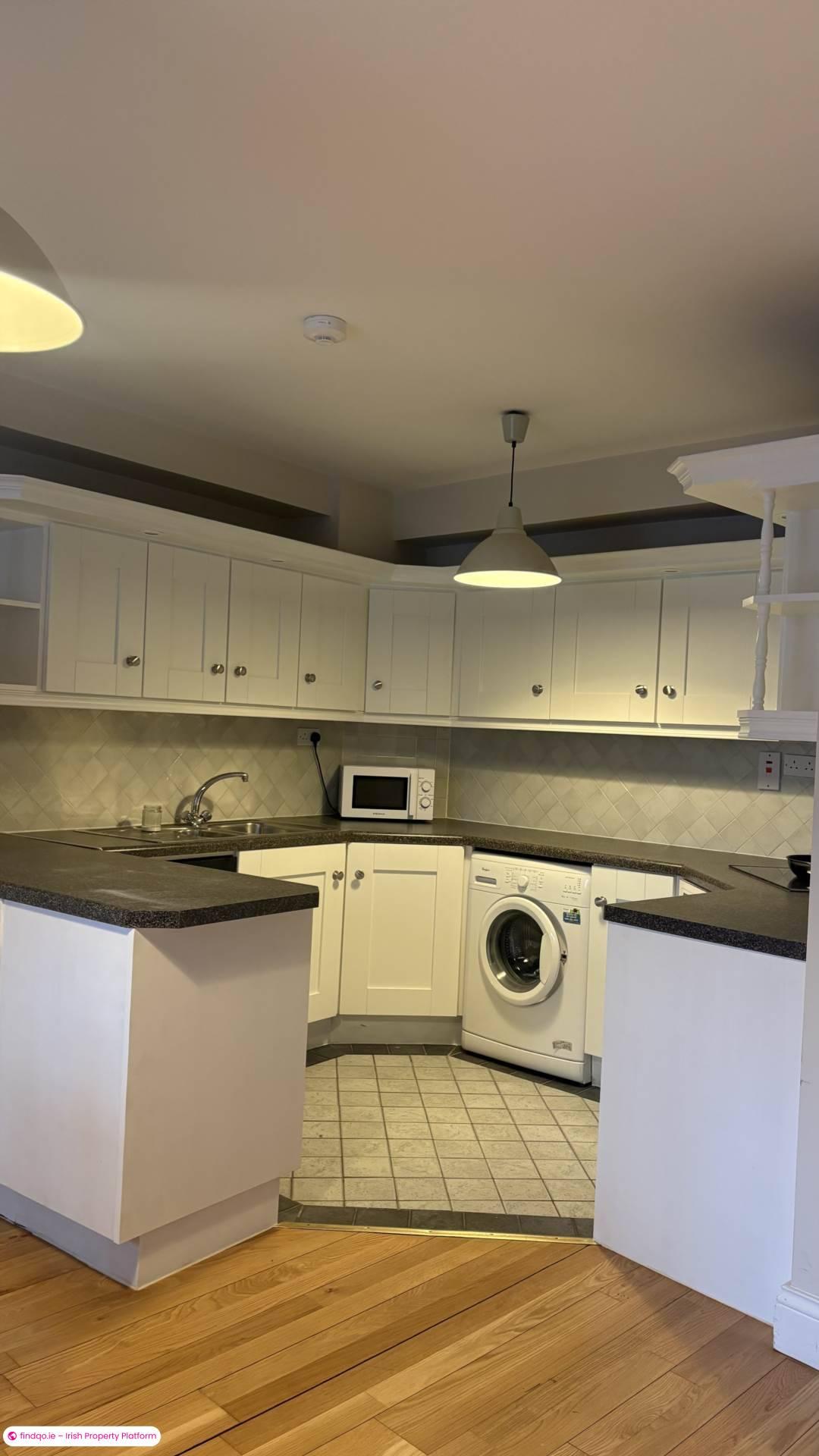 2 Bedroom Apartment for Rent in 2 Crescent Green, The Crescent, Galway