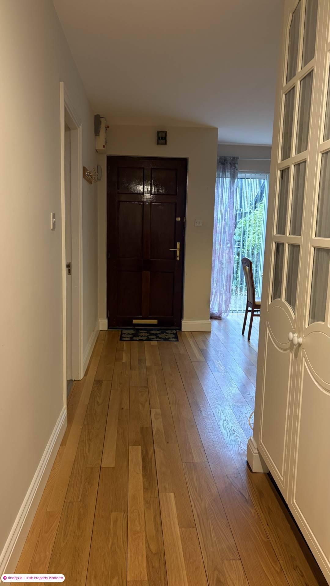 2 Bedroom Apartment for Rent in 2 Crescent Green, The Crescent, Galway