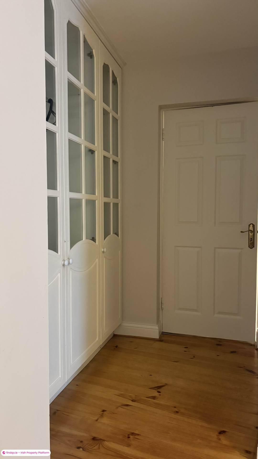 2 Bedroom Apartment for Rent in 2 Crescent Green, The Crescent, Galway