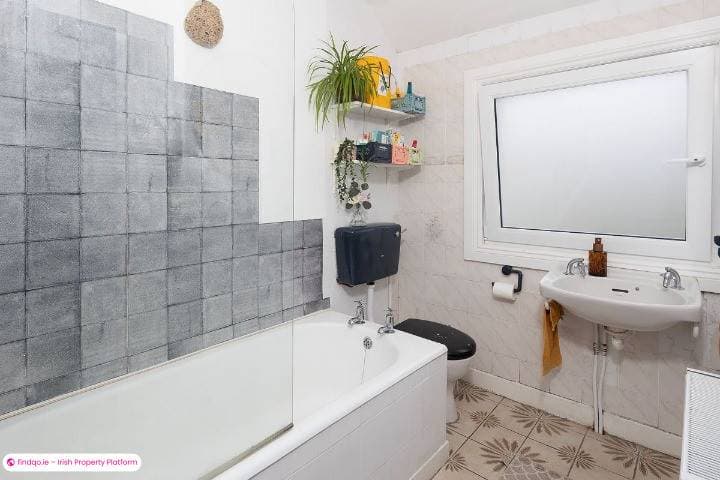 Townhouse for Sale in Farranree, Cork