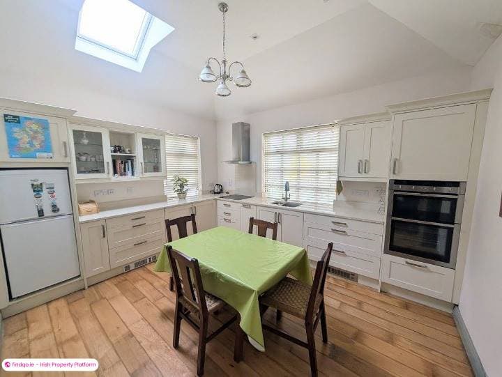 Bungalow for Sale in Nenagh, Tipperary