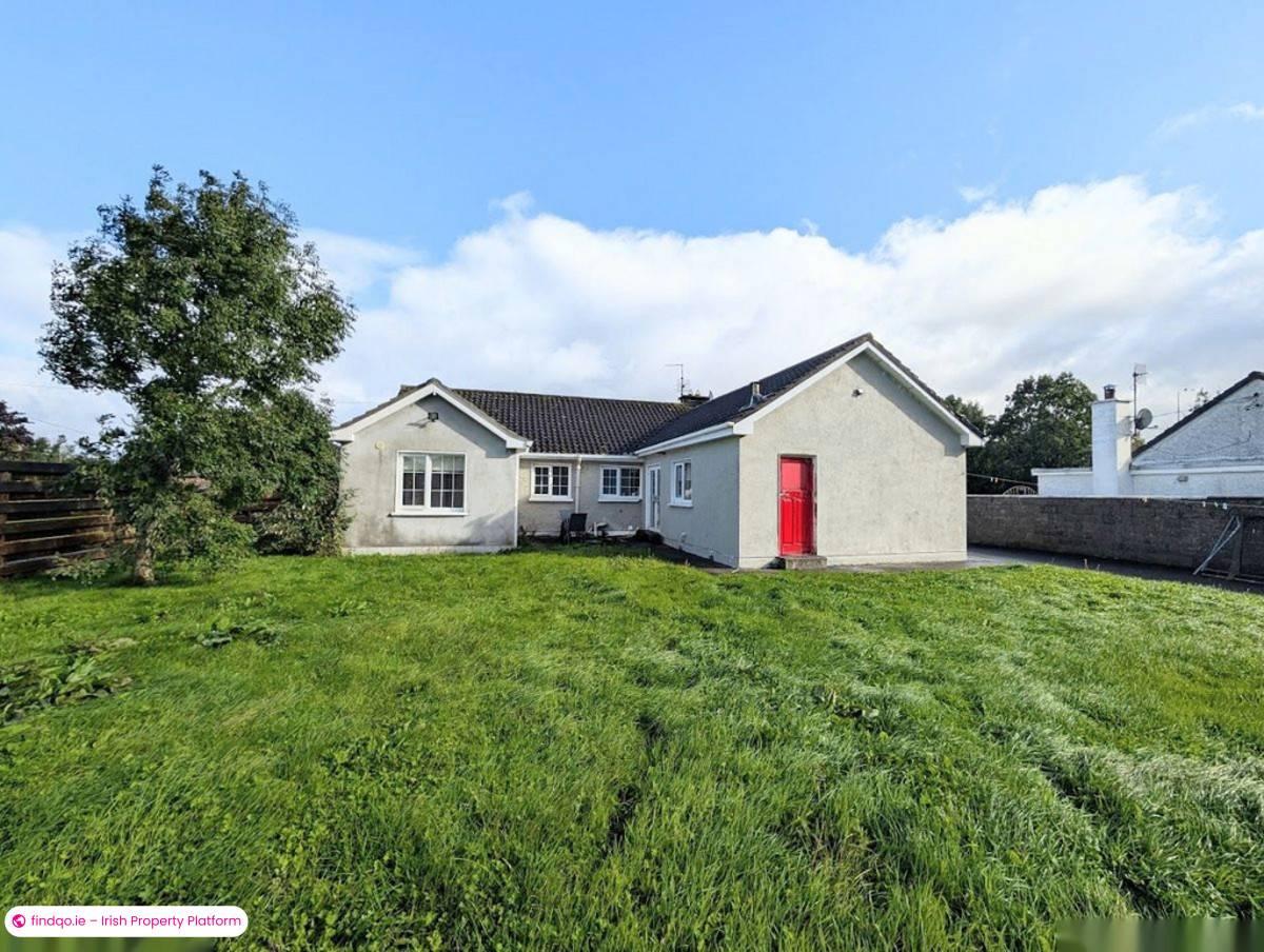 Bungalow for Sale in Nenagh, Tipperary